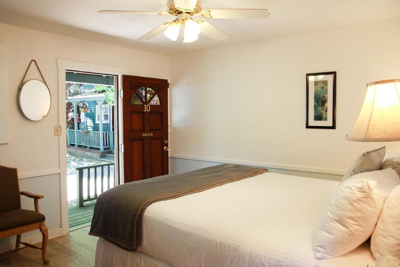 Inn On The Russian River Monte Rio Bagian luar foto