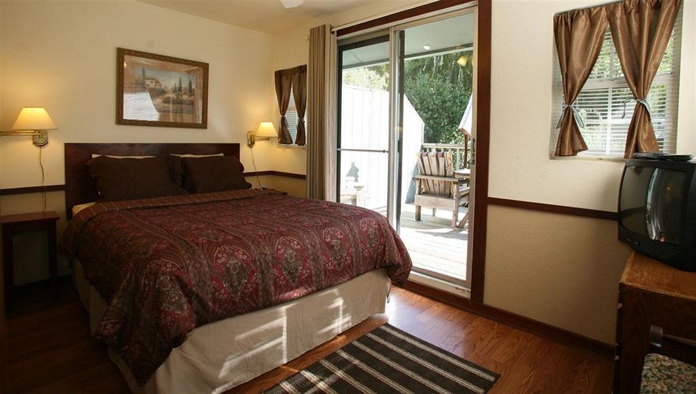 Inn On The Russian River Monte Rio Bagian luar foto